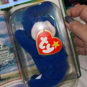 McDonalds Happy Meals‎ TY Beanie Baby Legends series “Peanut”